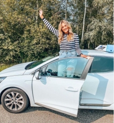 Afbeelding › Autorijschool Veenstra | Rijschool Zoetermeer, Berkel en Rodenrijs e.o.
